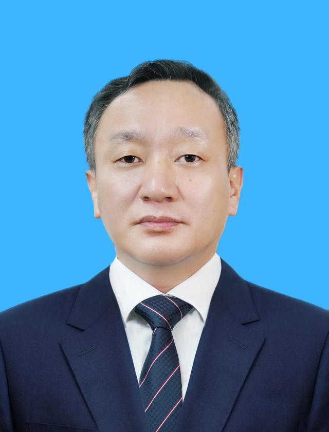 暨南大学现任领导(图8) 暨南大学现任领导(图8)