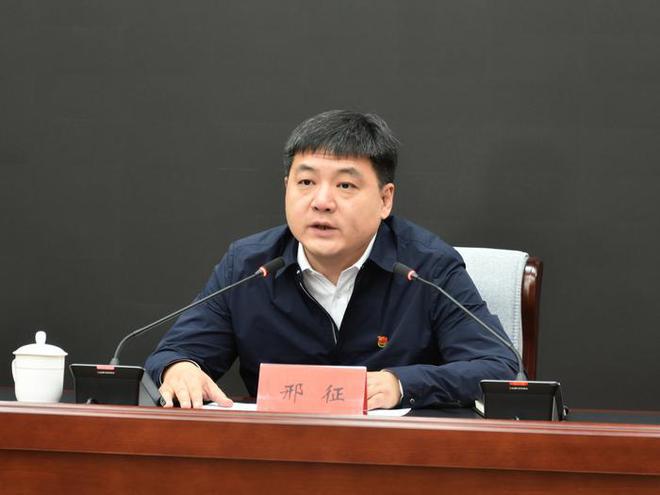 “网红”书记邢征简历已从内蒙古科协官网撤下(图1)